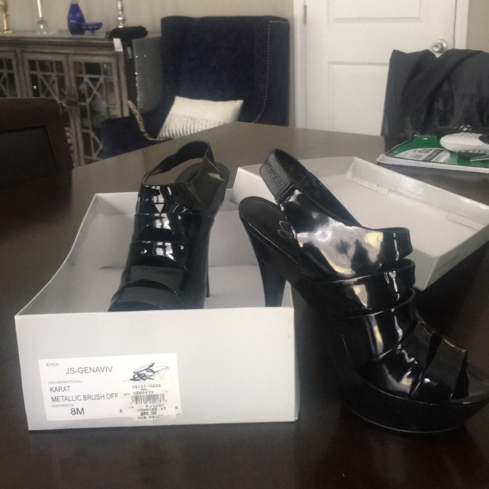 Platform shoe